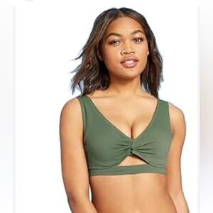 Take 50% OFF- Shade & Shore Green Wrap Bikini Top, Size-32B